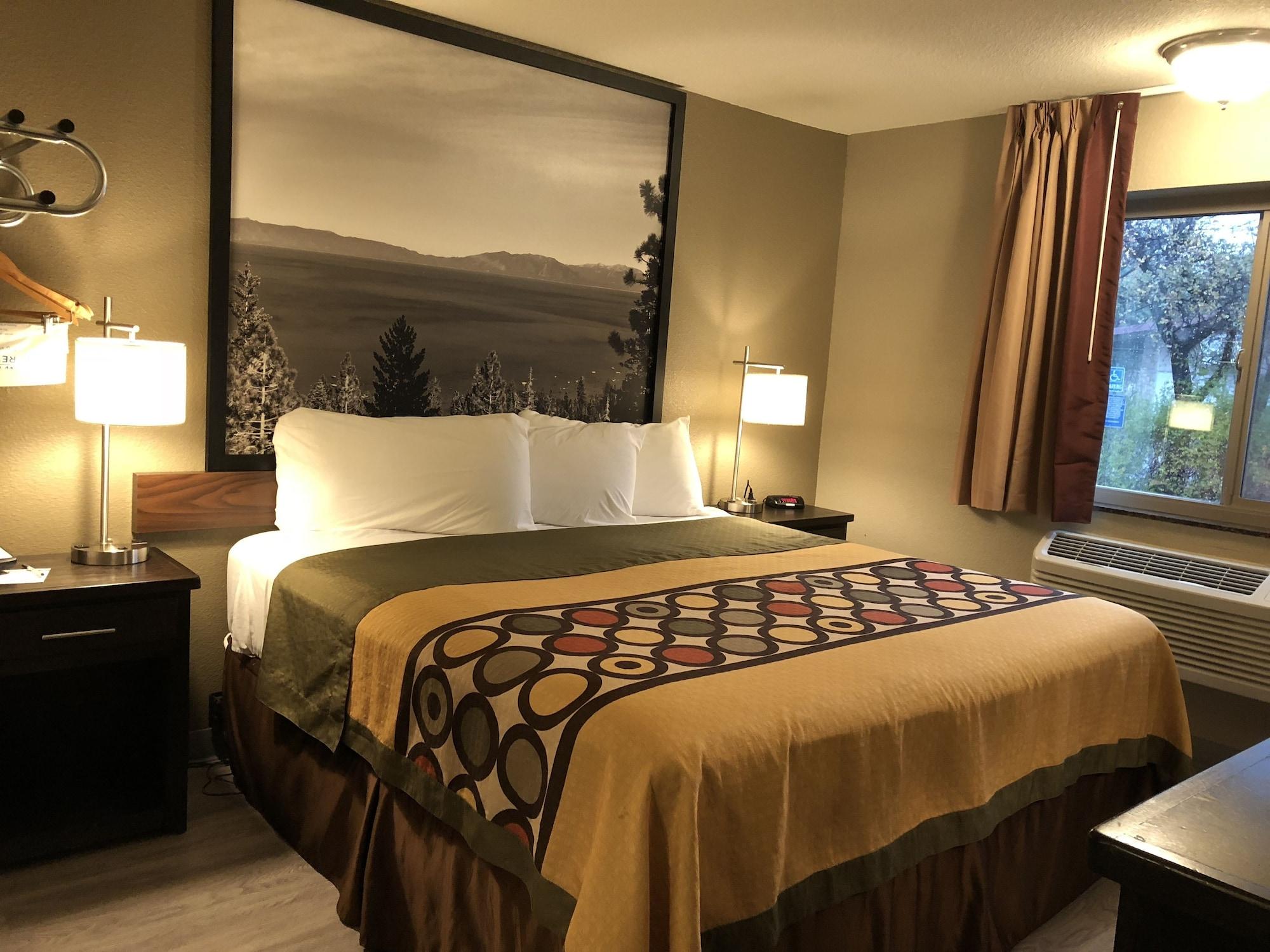 Super 8 By Wyndham Redding Hotel Luaran gambar